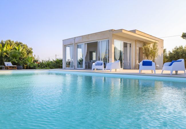 Villa a Ispica - VILLA LE GIOE DELLA VITA - Affitti Brevi Italia Villa a Ispica - VILLA LE GIOE DELLA VITA - Affitti Brevi Italia