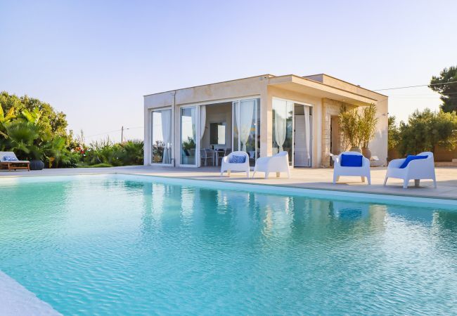 Villa a Ispica - VILLA LE GIOE DELLA VITA - Affitti Brevi Italia Villa a Ispica - VILLA LE GIOE DELLA VITA - Affitti Brevi Italia