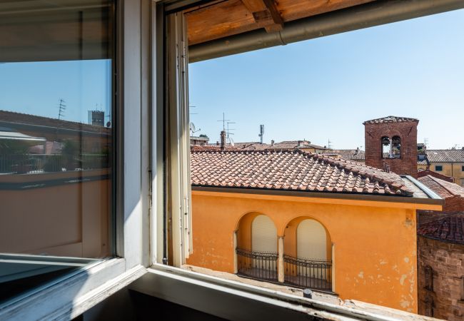 Appartamento a Lucca - Terrazza Napoleone - Affitti Brevi Italia Appartamento a Lucca - Terrazza Napoleone - Affitti Brevi Italia