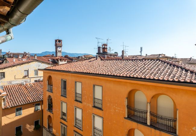 Appartamento a Lucca - Terrazza Napoleone - Affitti Brevi Italia Appartamento a Lucca - Terrazza Napoleone - Affitti Brevi Italia