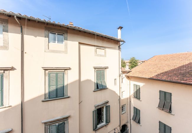 Appartamento a Lucca - Corte San Lorenzo - Affitti Brevi Italia Appartamento a Lucca - Corte San Lorenzo - Affitti Brevi Italia