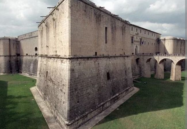 Appartamento a L´Aquila - Appartamento Porta CASTELLO - Affitti Brevi Italia Appartamento a L´Aquila - Appartamento Porta CASTELLO - Affitti Brevi Italia