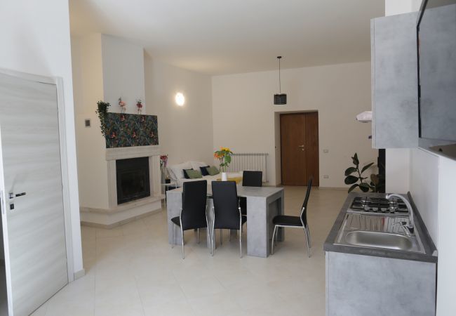Appartamento a L´Aquila - Appartamento Eden - Affitti Brevi Italia Appartamento a L´Aquila - Appartamento Eden - Affitti Brevi Italia