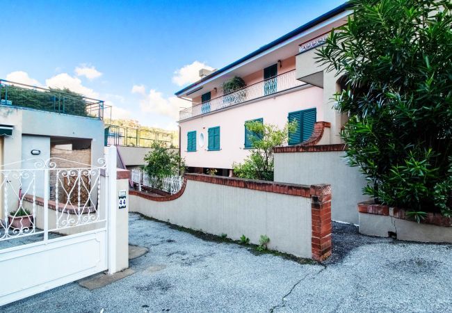 Appartamento a Rapallo - Appartamento MINERVA HOUSE - Affitti Brevi Italia Appartamento a Rapallo - Appartamento MINERVA HOUSE - Affitti Brevi Italia