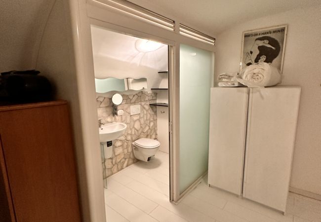 Appartamento a Bari - Appartamento Pietra di mare - Affitti Brevi Italia Appartamento a Bari - Appartamento Pietra di mare - Affitti Brevi Italia