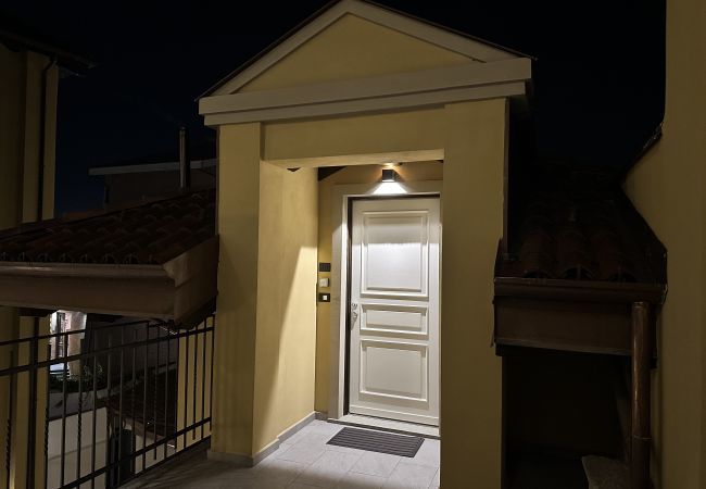 Appartamento a Rivoli - Mansard Apartment D - Affitti Brevi Italia Appartamento a Rivoli - Mansard Apartment D - Affitti Brevi Italia