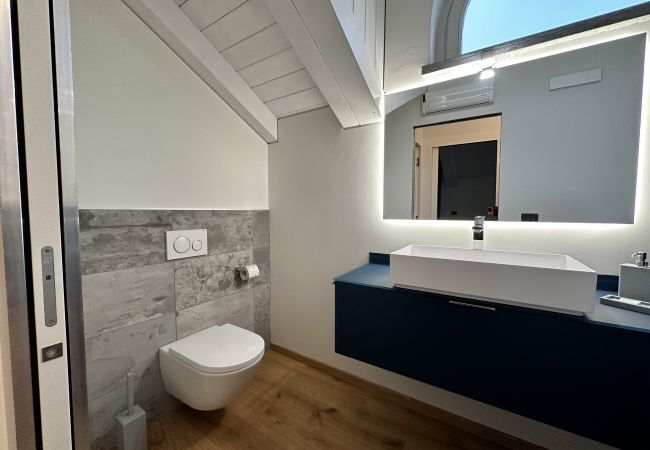 Lavanderia Mansada E - PIOL42 Lavanderia dotatadi ogni comfort