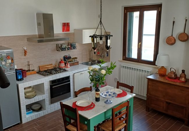 Appartamento a L´Aquila - Casa Fabi - Affitti Brevi Italia Appartamento a L´Aquila - Casa Fabi - Affitti Brevi Italia