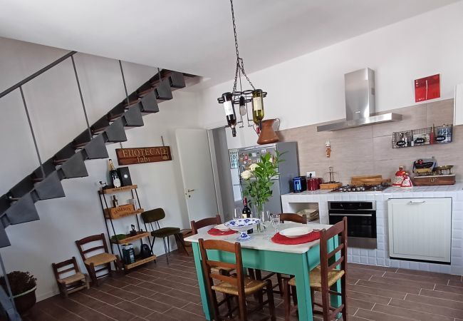 Appartamento a L´Aquila - Casa Fabi - Affitti Brevi Italia Appartamento a L´Aquila - Casa Fabi - Affitti Brevi Italia