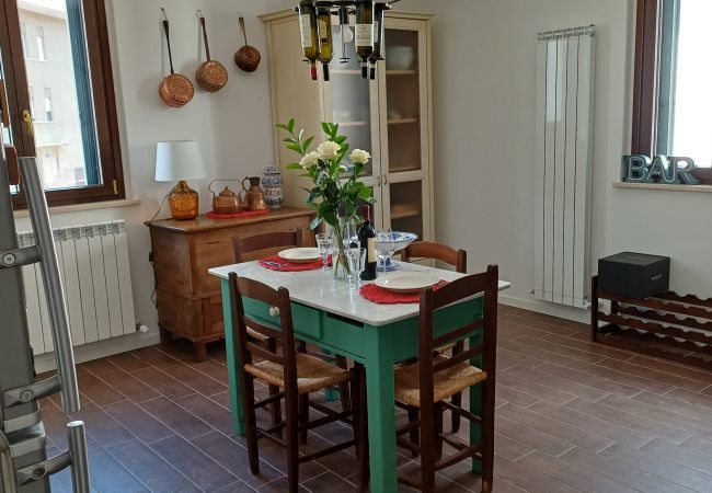 Appartamento a L´Aquila - Casa Fabi - Affitti Brevi Italia Appartamento a L´Aquila - Casa Fabi - Affitti Brevi Italia