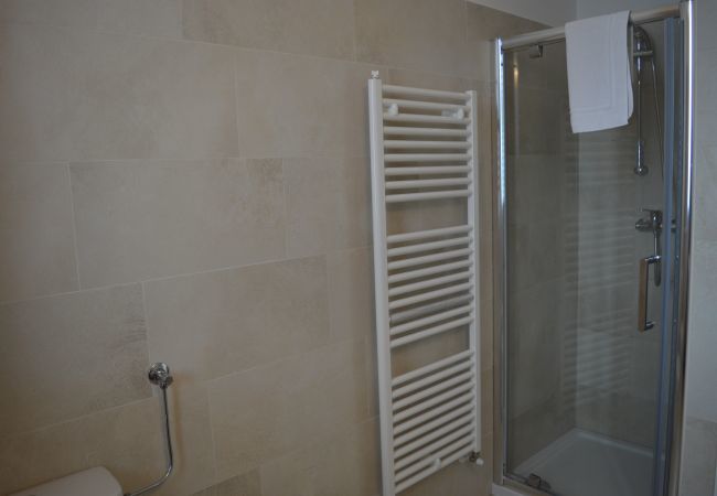 Appartamento a L´Aquila - Casa Titti - Affitti Brevi Italia Appartamento a L´Aquila - Casa Titti - Affitti Brevi Italia