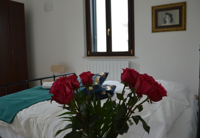 Appartamento a L´Aquila - Casa Titti - Affitti Brevi Italia Appartamento a L´Aquila - Casa Titti - Affitti Brevi Italia