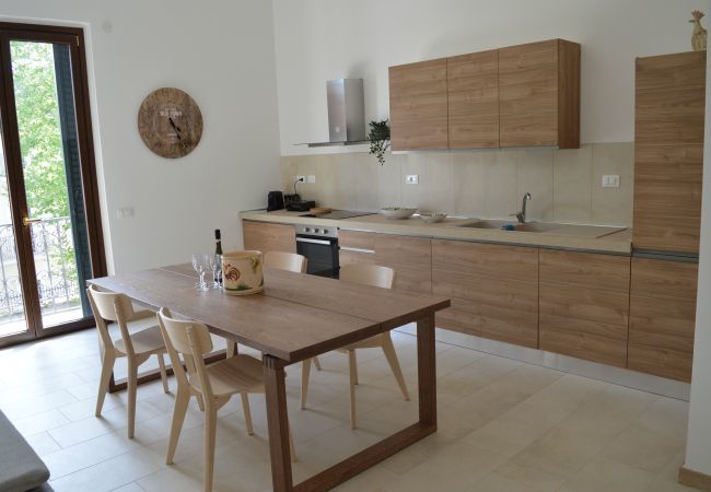 Appartamento a L´Aquila - Casa Titti - Affitti Brevi Italia Appartamento a L´Aquila - Casa Titti - Affitti Brevi Italia