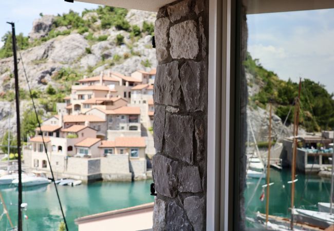 Appartamento a Duino-Aurisina - Mediterranean view - Portopiccolo Apartments Appartamento a Duino-Aurisina - Mediterranean view - Portopiccolo Apartments