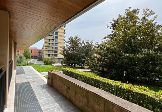 Appartamento a Lecco - La Piazzetta Verde - Affitti Brevi Italia Appartamento a Lecco - La Piazzetta Verde - Affitti Brevi Italia