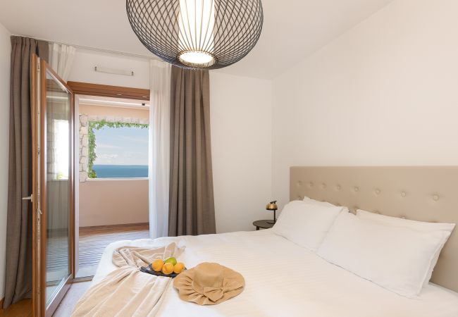 Appartamento a Duino-Aurisina - Alba sul mare - Portopiccolo Apartments Appartamento a Duino-Aurisina - Alba sul mare - Portopiccolo Apartments
