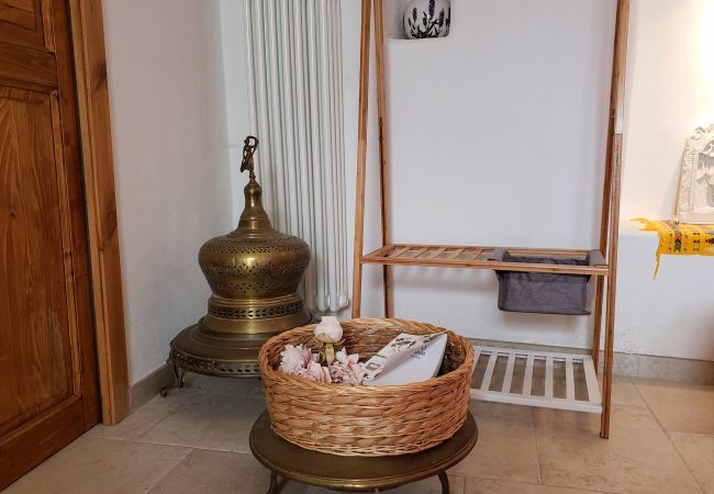 Appartamento a Monte Sant´Angelo - Room Santa Chiara - Affitti Brevi Italia Appartamento a Monte Sant´Angelo - Room Santa Chiara - Affitti Brevi Italia