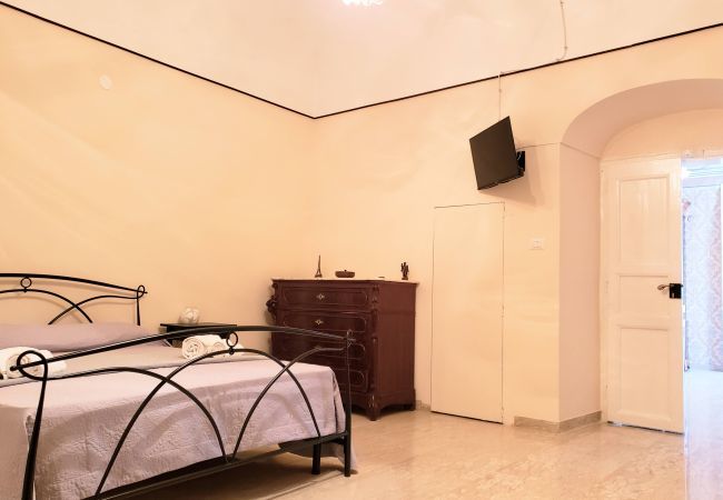 Appartamento a Monte Sant´Angelo - Apartment Dimora Maggi 2 al Corso - Affitti Brevi Appartamento a Monte Sant´Angelo - Apartment Dimora Maggi 2 al Corso - Affitti Brevi