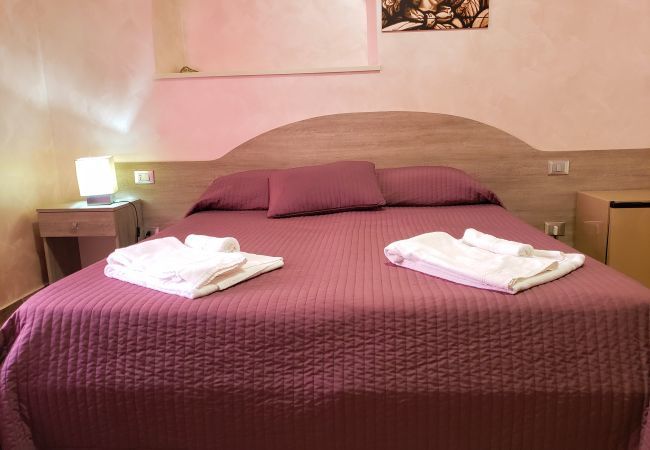Affitto per camere a Monte Sant´Angelo - Room San Raffaele - Affitti Brevi Italia Affitto per camere a Monte Sant´Angelo - Room San Raffaele - Affitti Brevi Italia