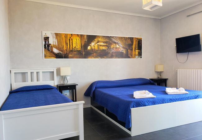 Affitto per camere a Monte Sant´Angelo - Room 2 - Rooms Gli Arcangeli 2-  Affitti Brevi Ita Affitto per camere a Monte Sant´Angelo - Room 2 - Rooms Gli Arcangeli 2-  Affitti Brevi Ita