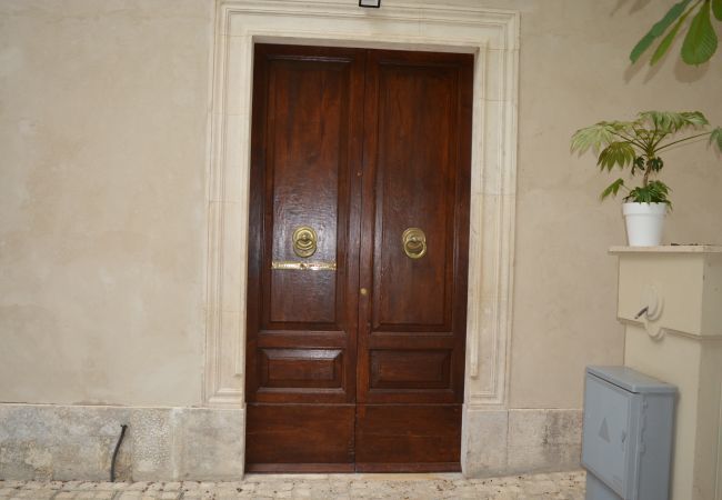 Appartamento a L´Aquila - Palazzo Alferi- Affitti Brevi Italia Appartamento a L´Aquila - Palazzo Alferi- Affitti Brevi Italia