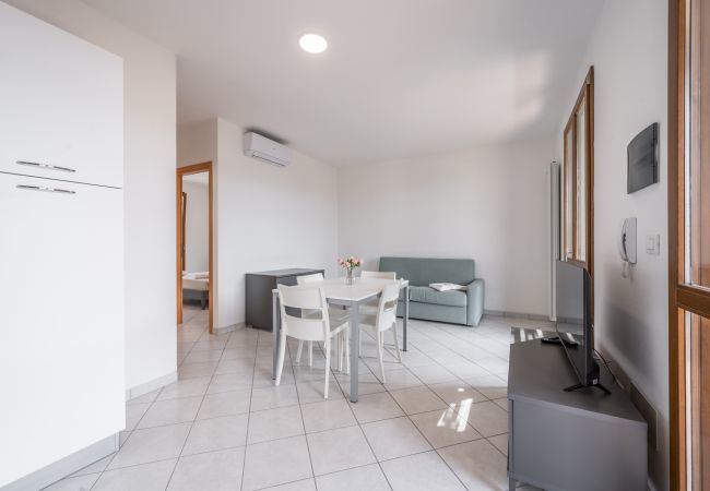Appartamento a Casal Borsetti - Via Del Paradello n.52 - Affitti Brevi Italia Appartamento a Casal Borsetti - Via Del Paradello n.52 - Affitti Brevi Italia