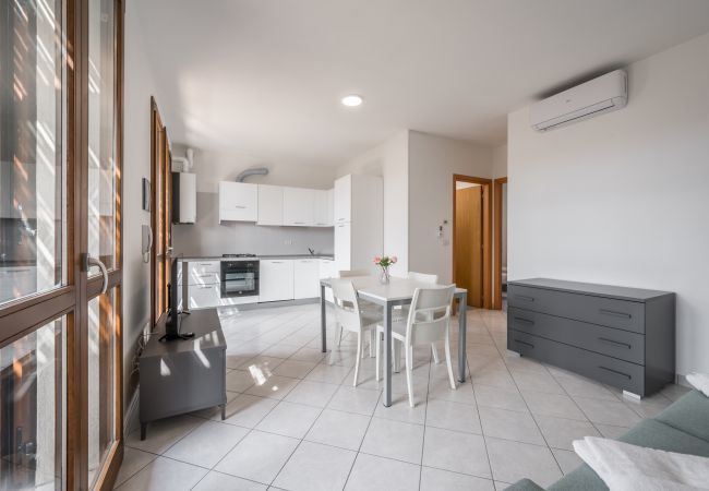 Appartamento a Casal Borsetti - Via Del Paradello n.52 - Affitti Brevi Italia Appartamento a Casal Borsetti - Via Del Paradello n.52 - Affitti Brevi Italia