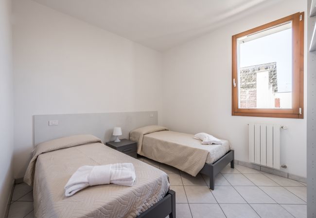 Appartamento a Casal Borsetti - Via Del Paradello n.52 - Affitti Brevi Italia Appartamento a Casal Borsetti - Via Del Paradello n.52 - Affitti Brevi Italia