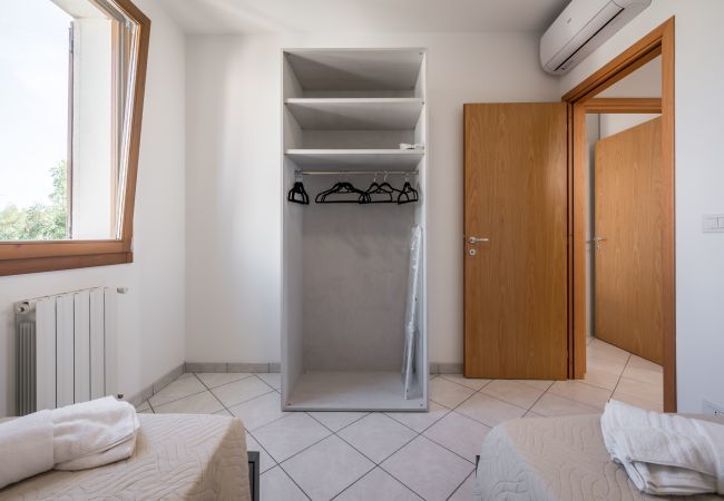 Appartamento a Casal Borsetti - Via Del Paradello n.52 - Affitti Brevi Italia Appartamento a Casal Borsetti - Via Del Paradello n.52 - Affitti Brevi Italia