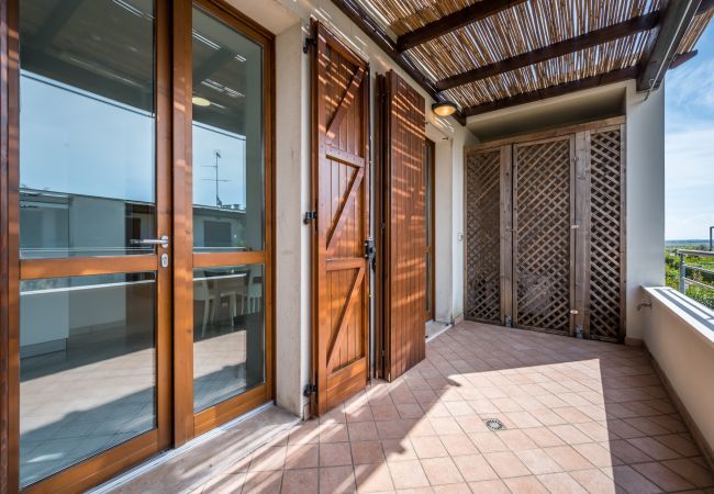 Appartamento a Casal Borsetti - Via Del Paradello n.52 - Affitti Brevi Italia Appartamento a Casal Borsetti - Via Del Paradello n.52 - Affitti Brevi Italia