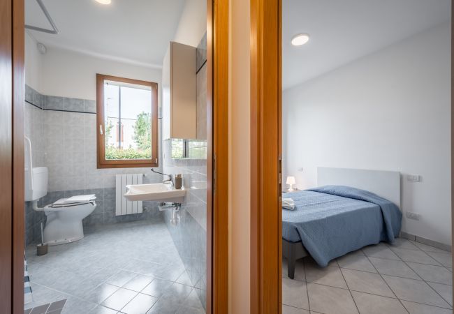 Appartamento a Casal Borsetti - Via Del Paradello n.70 - Affitti Brevi Italia Appartamento a Casal Borsetti - Via Del Paradello n.70 - Affitti Brevi Italia