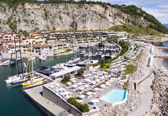 Appartamento a Duino-Aurisina - Topazio nel Borgo - Portopiccolo Apartments Appartamento a Duino-Aurisina - Topazio nel Borgo - Portopiccolo Apartments