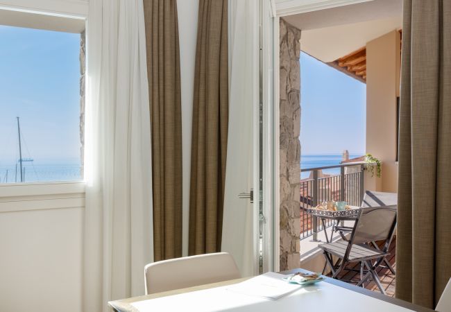Appartamento a Duino-Aurisina - Topazio nel Borgo - Portopiccolo Apartments Appartamento a Duino-Aurisina - Topazio nel Borgo - Portopiccolo Apartments