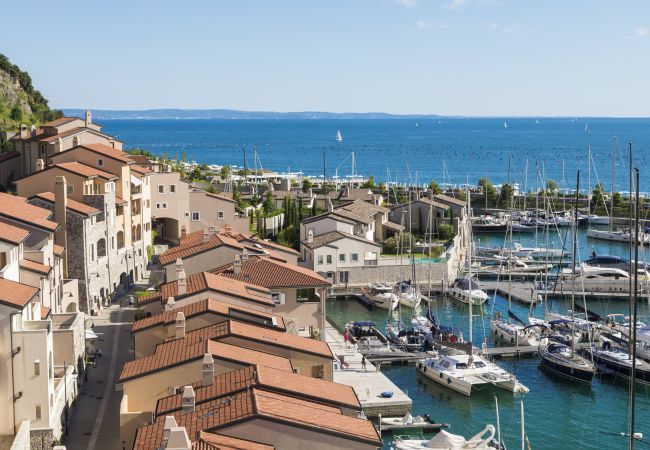 Appartamento a Duino-Aurisina - Topazio nel Borgo - Portopiccolo Apartments Appartamento a Duino-Aurisina - Topazio nel Borgo - Portopiccolo Apartments