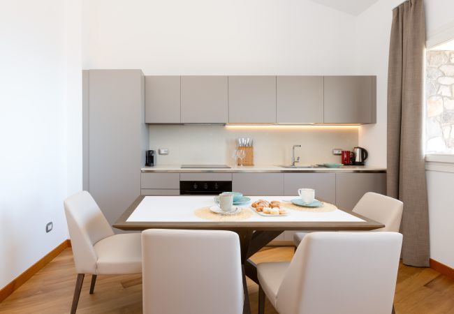 Appartamento a Duino-Aurisina - Topazio nel Borgo - Portopiccolo Apartments Appartamento a Duino-Aurisina - Topazio nel Borgo - Portopiccolo Apartments
