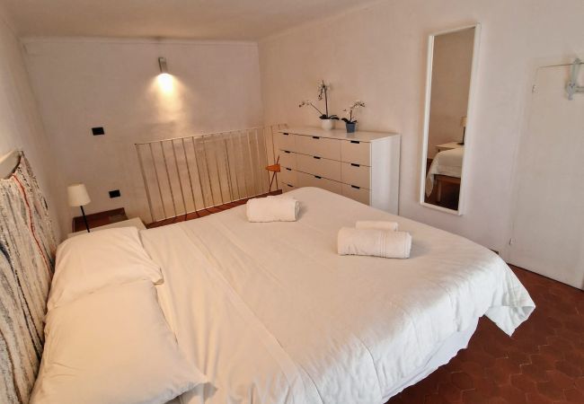 Appartamento a Torino - MH INN VINZAGLIO - Affitti Brevi Italia Appartamento a Torino - MH INN VINZAGLIO - Affitti Brevi Italia