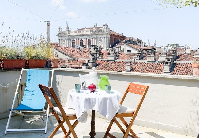 Appartamento a Torino - MH INN LOFT REGIO - Affitti Brevi Italia Appartamento a Torino - MH INN LOFT REGIO - Affitti Brevi Italia
