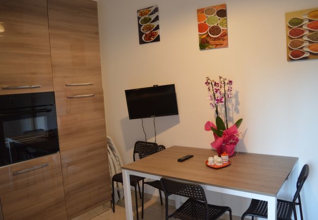 Appartamento a L´Aquila - Gran Sasso Flat- Affitti Brevi Italia Appartamento a L´Aquila - Gran Sasso Flat- Affitti Brevi Italia