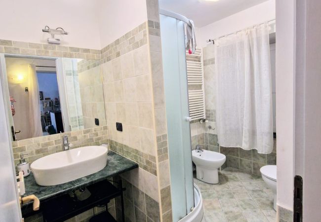 Appartamento a Torino - MH INN VIA MAZZINI - Affitti Brevi Italia Appartamento a Torino - MH INN VIA MAZZINI - Affitti Brevi Italia