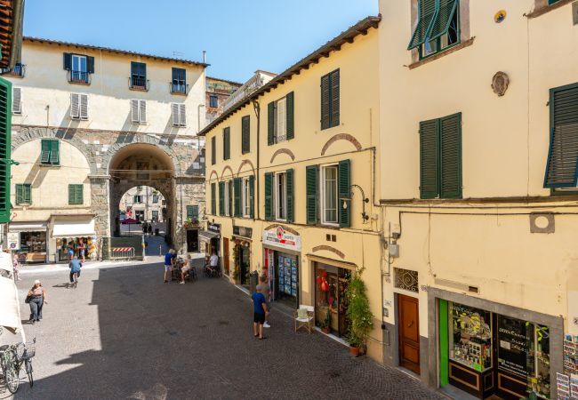 Appartamento a Lucca - Fillungo Apartment - Affitti Brevi Italia Appartamento a Lucca - Fillungo Apartment - Affitti Brevi Italia