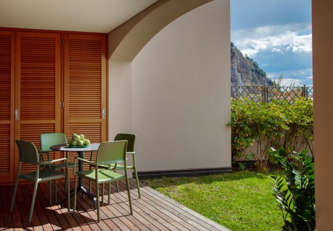 Appartamento a Duino-Aurisina - Giardino Fiorito - Portopiccolo Apartments Appartamento a Duino-Aurisina - Giardino Fiorito - Portopiccolo Apartments