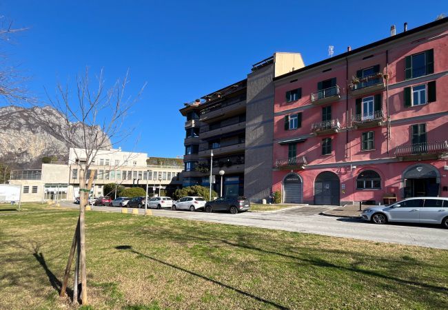 Appartamento a Lecco - Sky Apartment - Affitti Brevi Italia Appartamento a Lecco - Sky Apartment - Affitti Brevi Italia