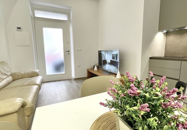 Appartamento a Manfredonia - Room 215 - Affitti Brevi Italia Appartamento a Manfredonia - Room 215 - Affitti Brevi Italia