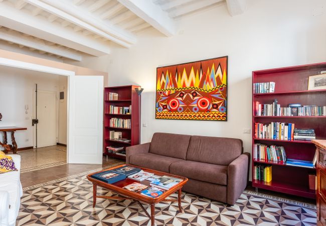 Appartamento a Lucca - Eloisa Apartment - Affitti Brevi Italia Appartamento a Lucca - Eloisa Apartment - Affitti Brevi Italia