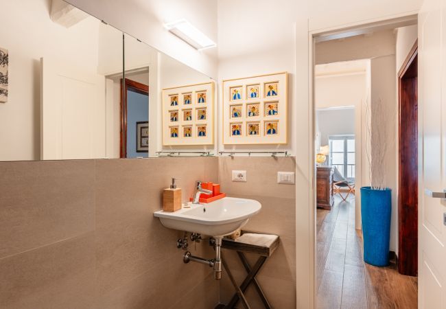 Appartamento a Lucca - Eloisa Apartment - Affitti Brevi Italia Appartamento a Lucca - Eloisa Apartment - Affitti Brevi Italia