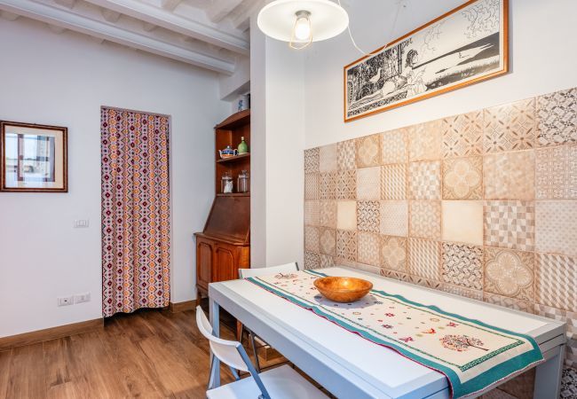 Appartamento a Lucca - Eloisa Apartment - Affitti Brevi Italia Appartamento a Lucca - Eloisa Apartment - Affitti Brevi Italia