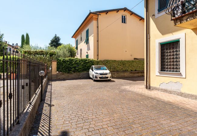 Appartamento a Lucca - Chez Giselle - Affitti Brevi Italia Appartamento a Lucca - Chez Giselle - Affitti Brevi Italia