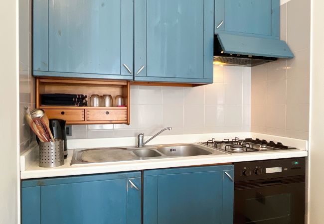 Cucina accessoriata moderna Cucina moderna accessoriata