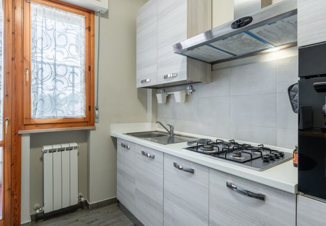 Appartamento a Lucca - San Concordio Grey - Affitti Brevi Italia - Appartamento a Lucca - San Concordio Grey - Affitti Brevi Italia -