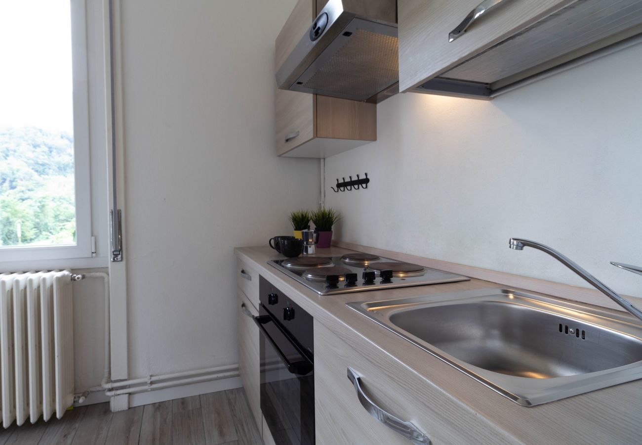 cucina Casetta di Elie Solo Affitti Brevi Studio a Lecco - Casetta di Elie - Affitti Brevi Italia